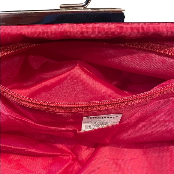 Red clutch purse 13 X 5 - Picture 4 of 5